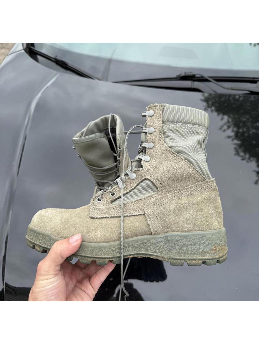 McRae Military combat boots waterproof Gore-Tex size Men’s 8 Regular